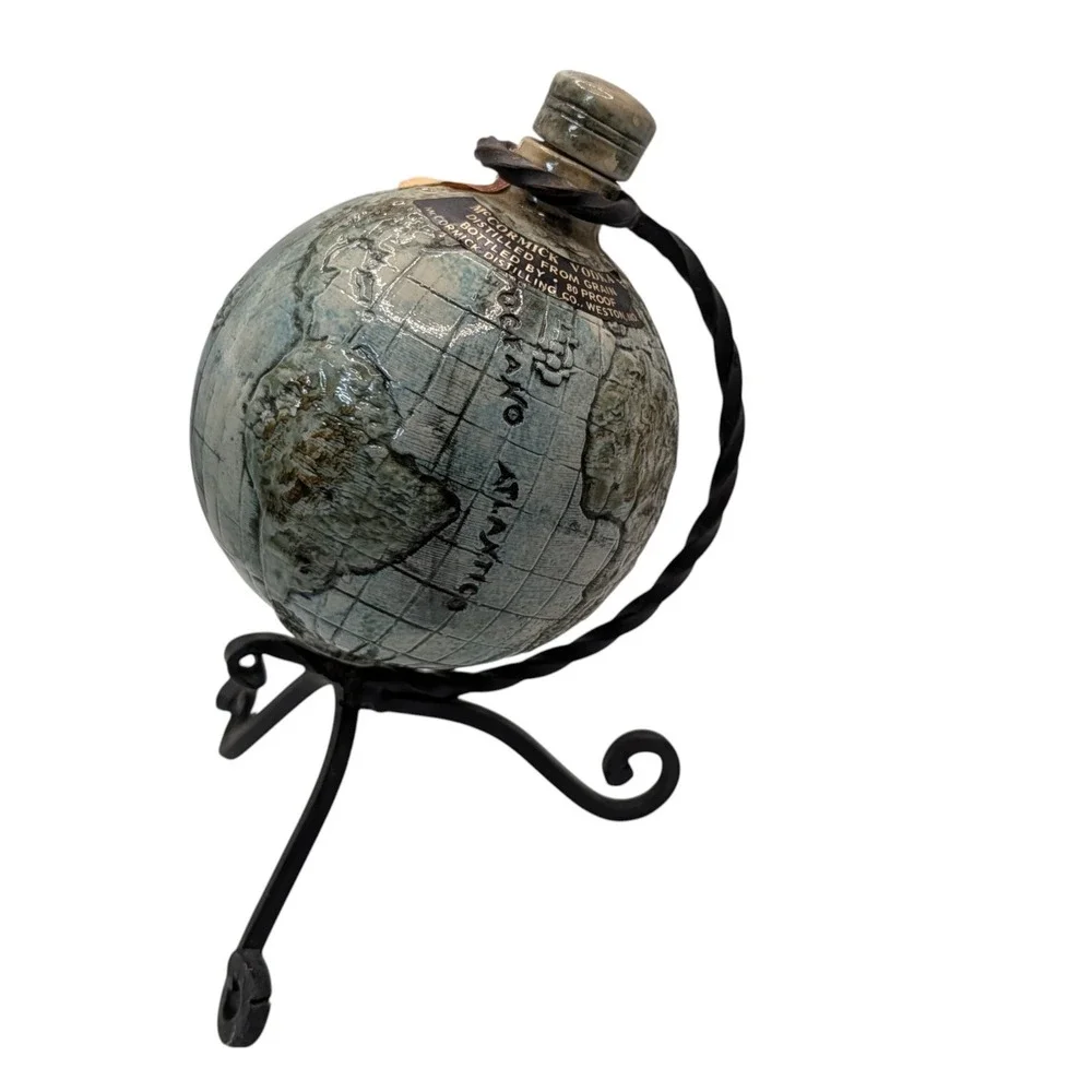 Vintage Creative World Decanter with Stand Ceramic Liquor Bottle Barware Italy